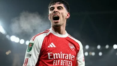 Arsenal face Chelsea in match preview with forecasts, start time, broadcast details, squad updates, past encounters, and market odds