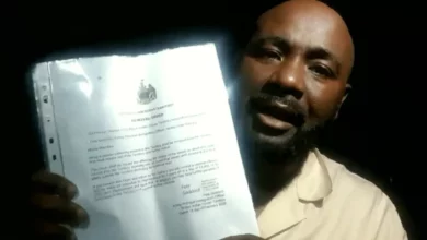 Chagos leader defies eviction order served by authorities