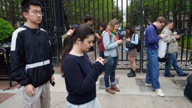 Loneliness rises with two-hour daily social media use among college students