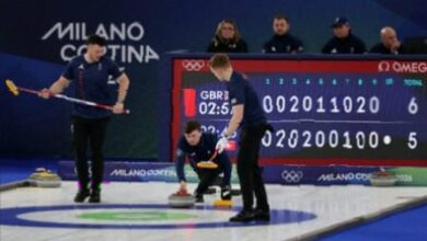 Mouat's composure against Switzerland secures medal for British curlers
