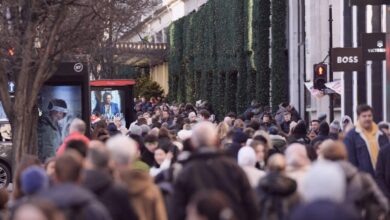 Retail bosses caution over plans to reduce employee hours amid rising labour costs