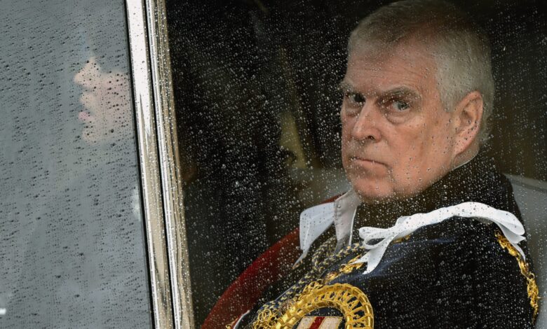 Starmer's plan to remove Andrew Mountbatten-Windsor from line of succession faces no Palace objection