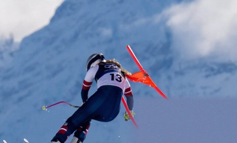 Vonn remains defiant after crash as skiers back race call