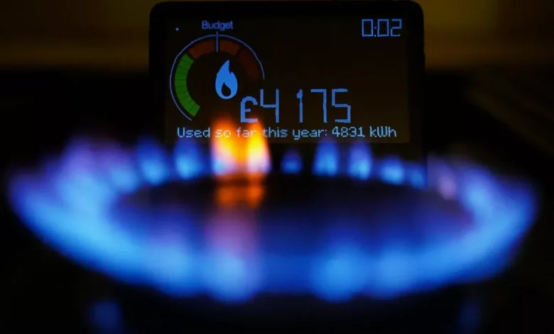 Graph showing forecasted rise of Ofgem price cap to £1,973.