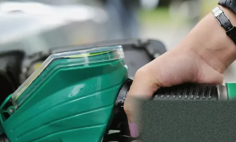 Fuel forecourts blame ministers' rhetoric for abuse of workers