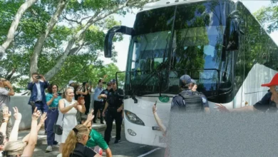 Iran footballers depart for airport as Australia's asylum deadline nears