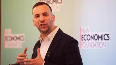 Green Party leader Zack Polanski delivering a speech on economic policy.