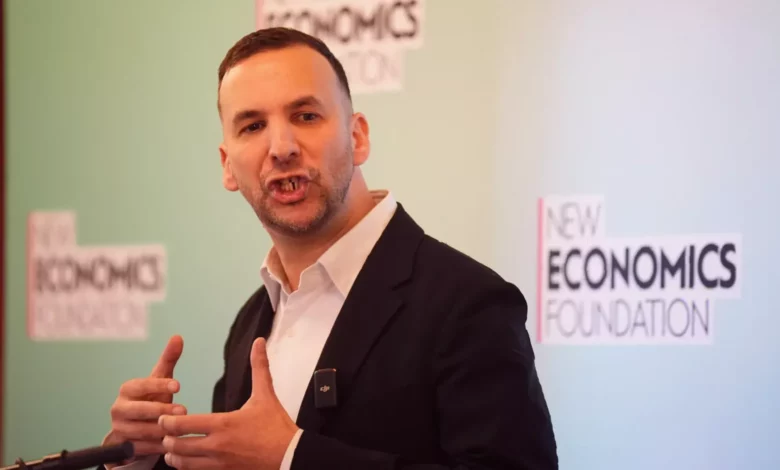 Green Party leader Zack Polanski delivering a speech on economic policy.