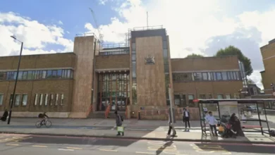 Solicitor convicted of stalking court blogger with abusive language and home visits