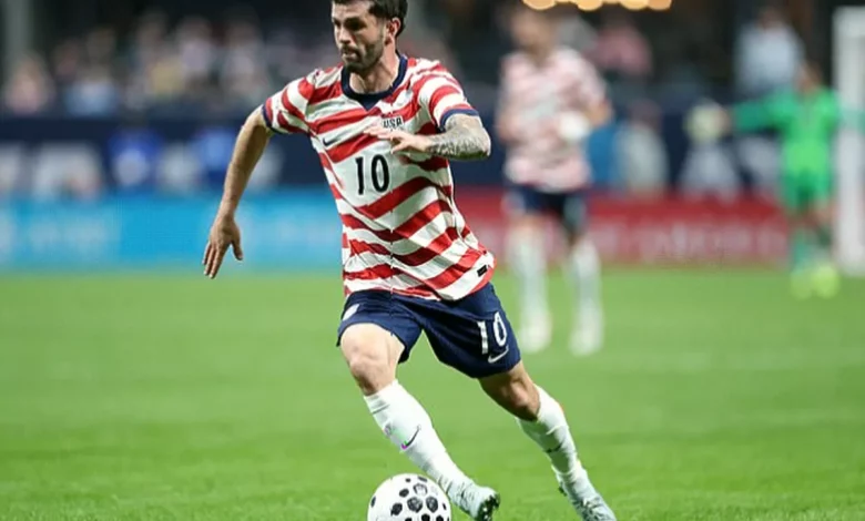 Social media reaction to a controversial World Cup player ranking graphic.