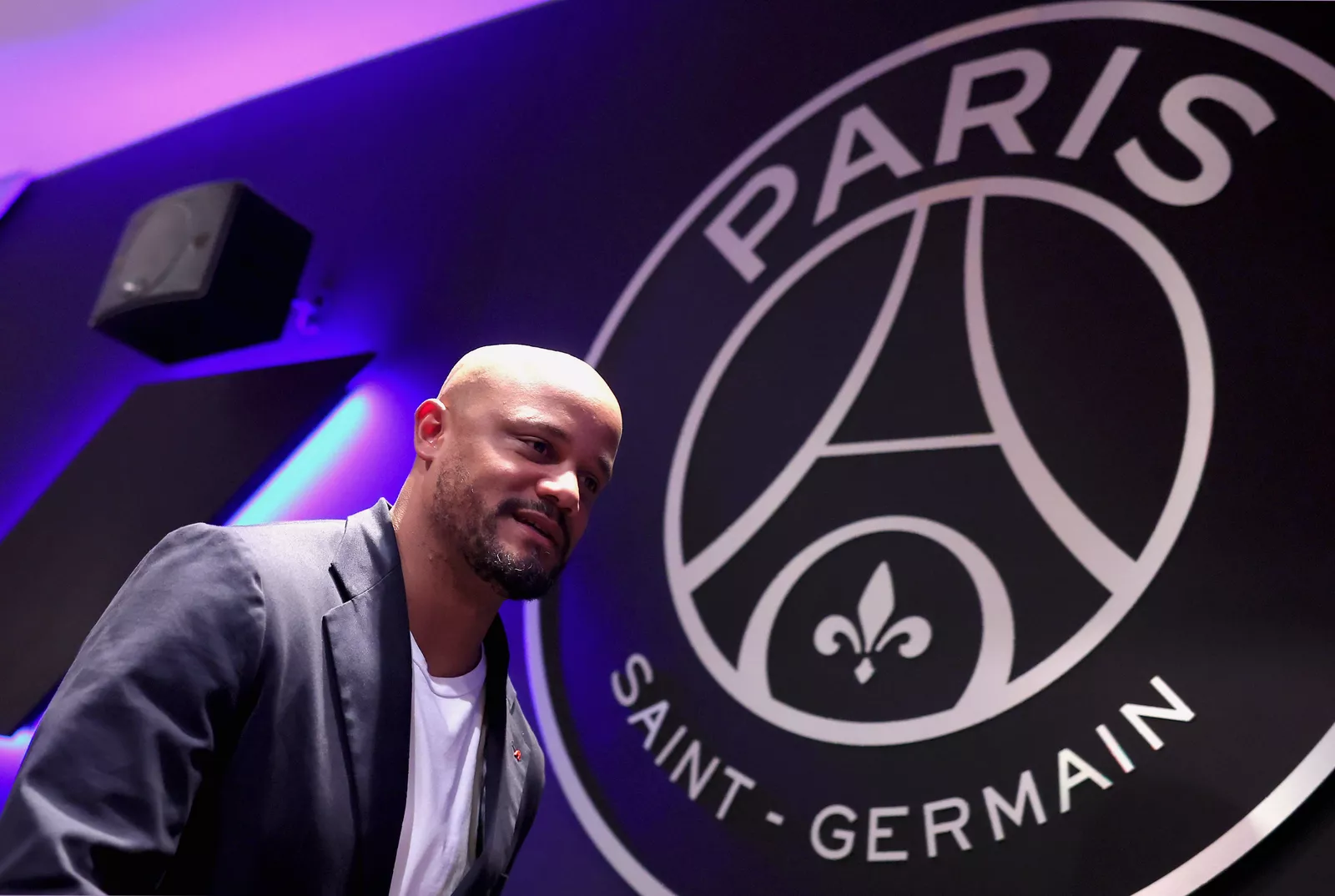 PSG and Bayern Munich players lining up before the semi-final first leg in Paris