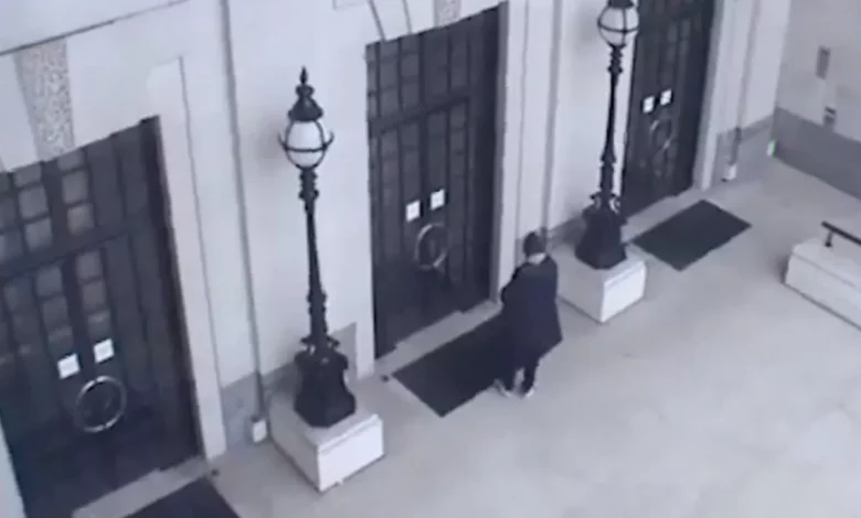 Fake dynamite device left on pavement outside Thames House in London