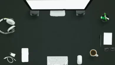 Enterprise Mac desktop with Windows virtualisation software open