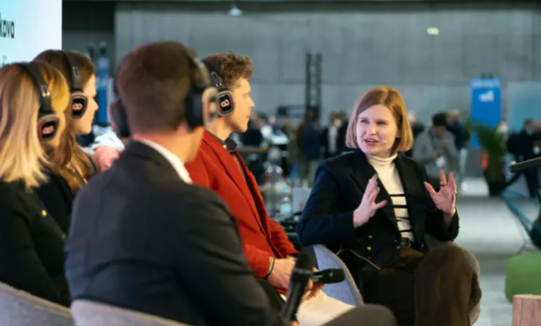 Crowded conference hall at STATION Berlin during HTGF Family Day 2026