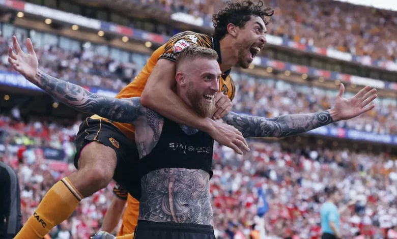 Wembley Stadium packed with fans ahead of Championship play-off final