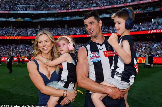 Collingwood captain undergoing an MRI scan in a hospital room