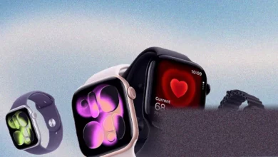 Close-up of three Apple Watch models on a retail display