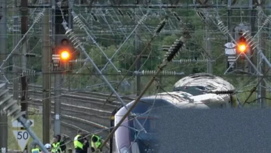 Rear-end collision of two passenger trains near Elstow in Bedfordshire