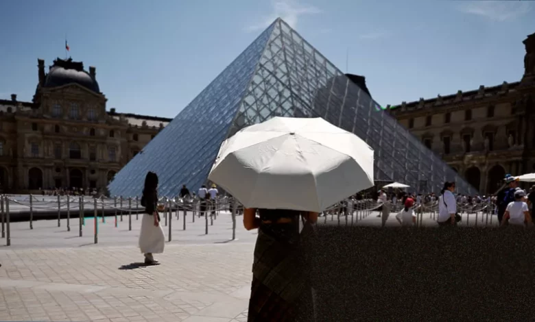 A heat dome over western Europe brings record May temperatures to the UK and Ireland