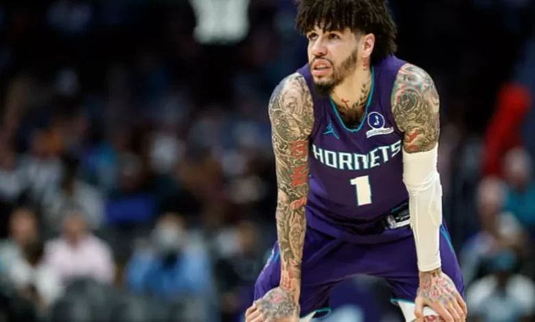 NBA trade announcement features Timberwolves and Hornets team logos