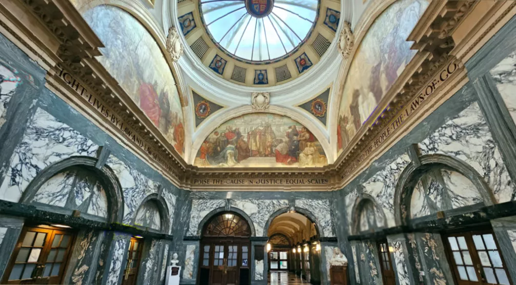 Security screening entrance at the Old Bailey with visitors queuing for a tour