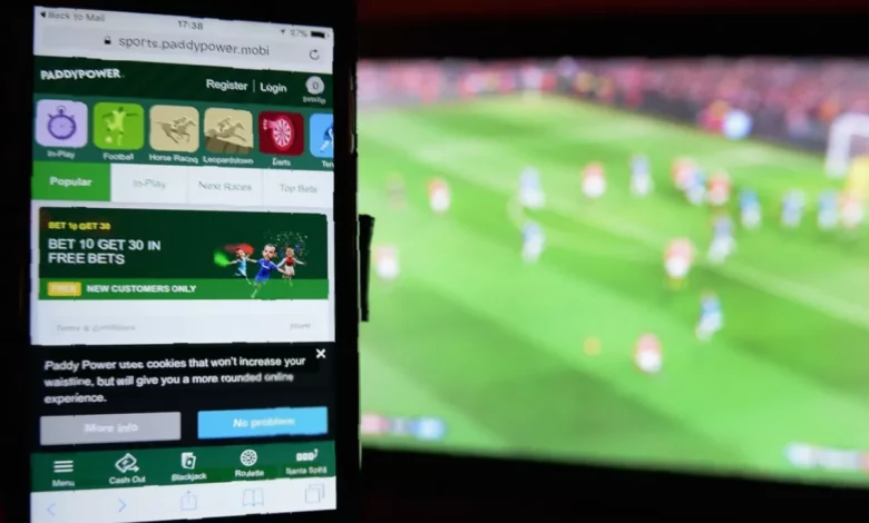 Comparison chart of UK betting site welcome offers for 2026