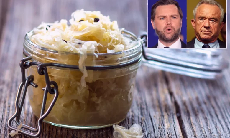 White House officials dining on plates of sauerkraut and steak for weight loss