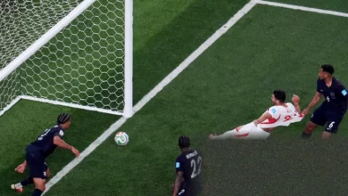 Crowd of 70,000 watches World Cup match at Los Angeles Stadium