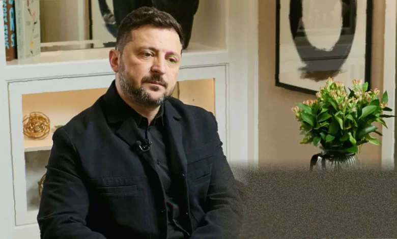 Ukrainian president speaking to journalists in London